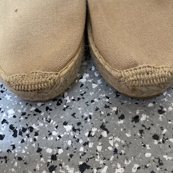 Worn three times - Picture 5 of 5